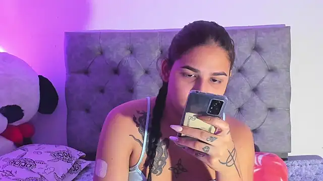 mabellfox online show from February 25, 8:13 am