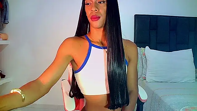 carmen14 online show from June 25, 7:35 am