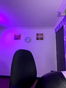 MiiaaJoness online show from November 26, 2:51 pm