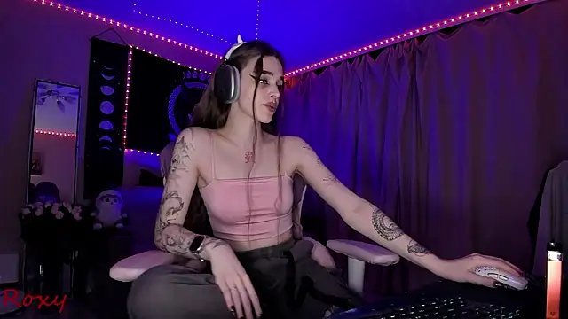 wet dream  online show from March 15, 3:47 pm