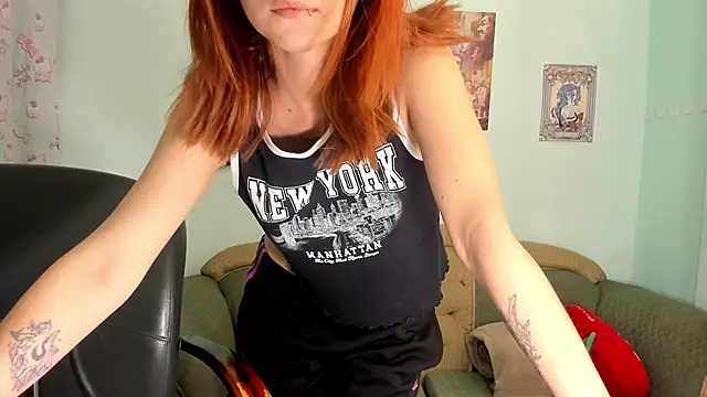 Snapshot of any_21hot chatting on September 13, 7:33 pm any 21hot online show from September 13, 7:33 pm