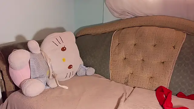 any 21hot online show from February 26, 7:35 pm