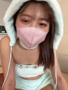 SUZU  online show from June 11, 1:05 am
