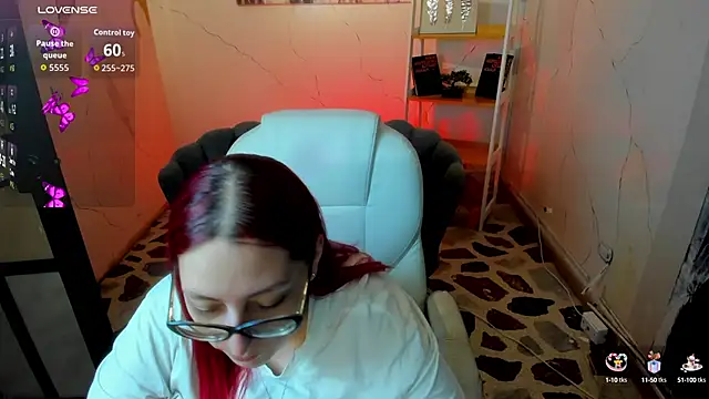 NiickyJones online show from September 29, 9:31 pm