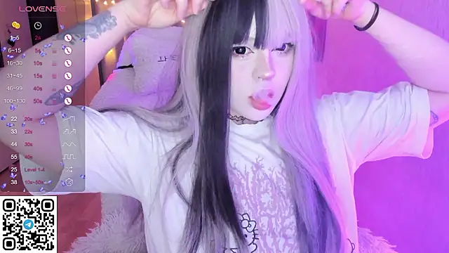 SelenaCute online show from February 5, 4:37 am