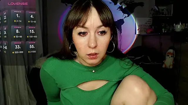 missgenevaonceagain  online show from December 4, 11:59 pm