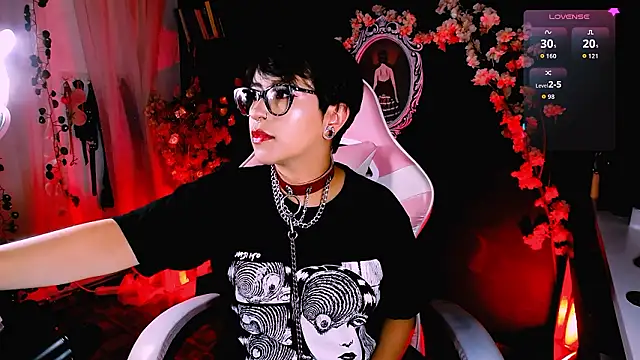 kitty roxy online show from March 12, 3:37 pm