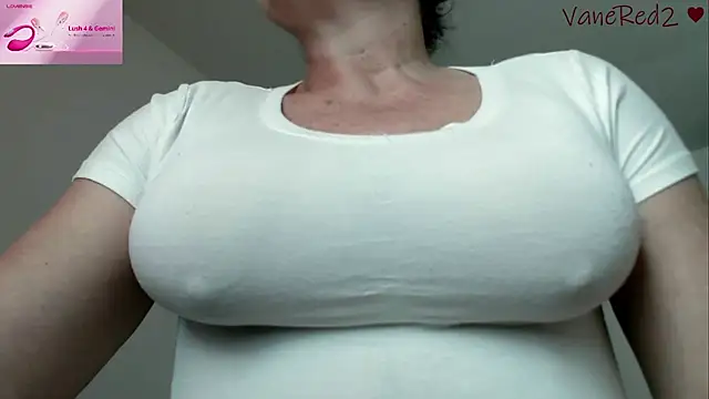 vanered2 online show from July 17, 8:56 pm