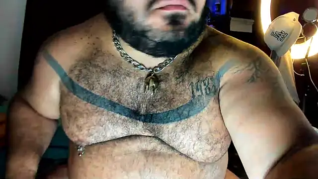FetishBearsBig online show from June 19, 4:43 pm