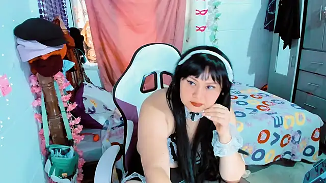 SofiaOlivares online show from December 18, 1:49 pm