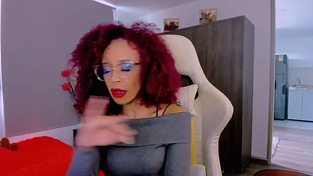 ScarlettMalbec online show from February 3, 9:07 pm