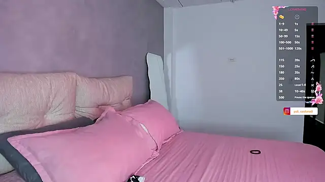 YuliCardona  online show from July 9, 4:26 am