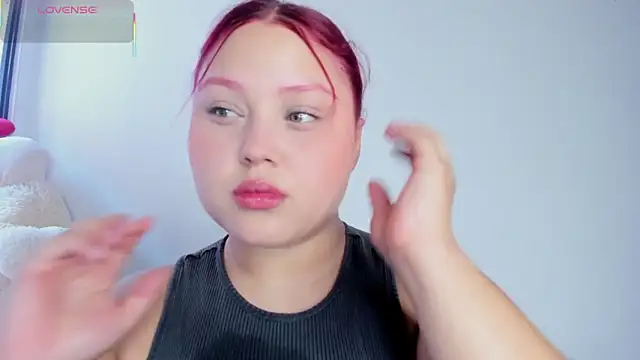 Snapshot of YuliCardona_ chatting on September 8, 5:23 pm YuliCardona online show from September 8, 5:23 pm