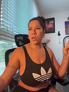 Bigbuttbrooklynn online show from May 2, 2:42 pm
