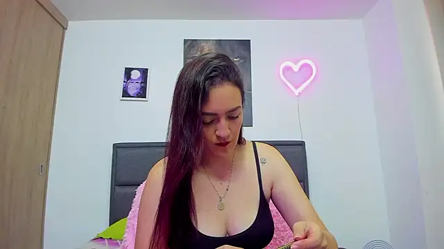 leon-katherine online show from March 17, 12:09 pm