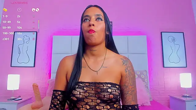 charlotte kisss online show from July 28, 7:39 pm