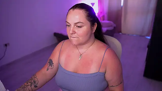 ameliaminkx online show from June 9, 4:06 pm