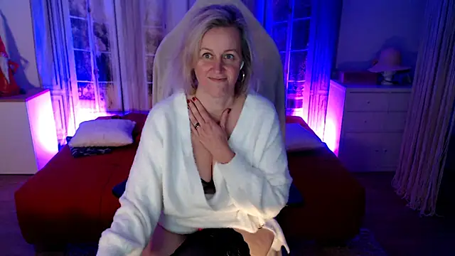 MarleneBloem online show from December 16, 4:24 pm