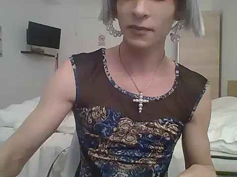 xxxlecram online show from February 5, 8:50 am