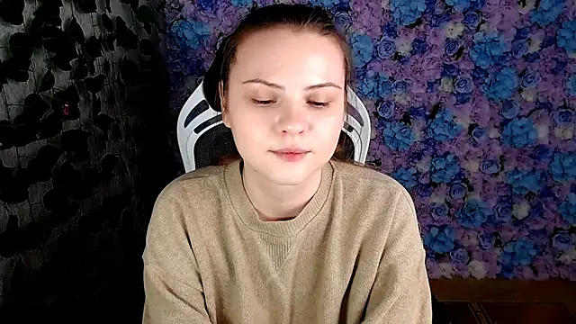 Snapshot of IxxiLiana chatting on September 25, 6:01 am IxxiLiana online show from September 25, 6:01 am