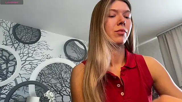 viviann evans online show from June 18, 1:29 am