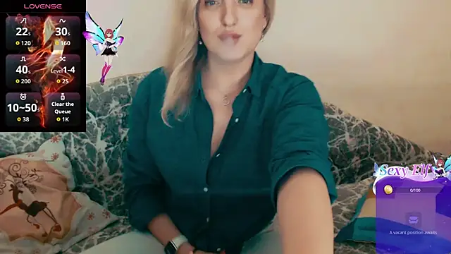 ElysonLang online show from December 19, 8:56 pm