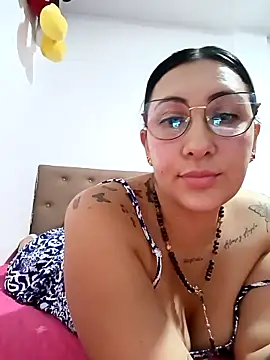 You-kitty2025 online show from November 10, 1:11 am