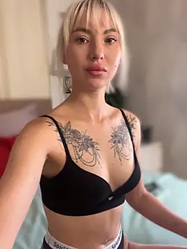 MiaMinx online show from November 5, 11:21 pm