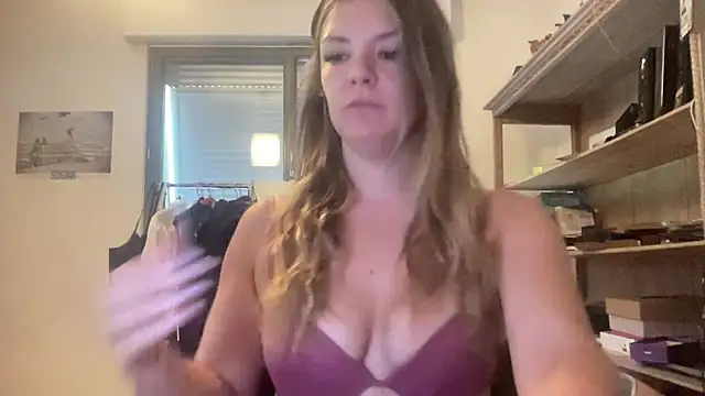 missykat online show from July 20, 10:39 am