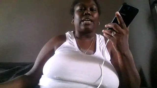 XgeileKutje online show from June 7, 6:04 pm
