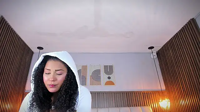 Ashleyy23x online show from June 30, 7:35 pm