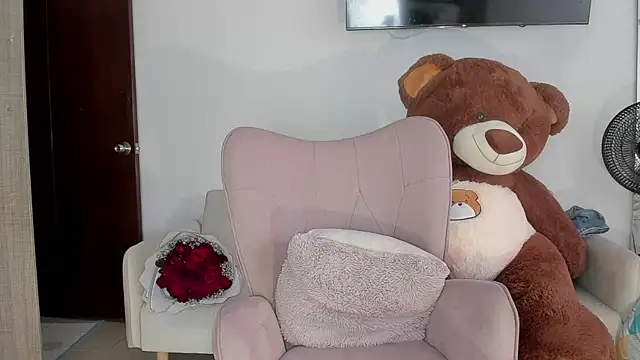selene king2 online show from July 20, 3:03 pm