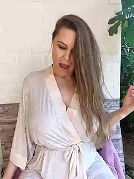 SexyMichellexo online show from May 5, 7:11 am