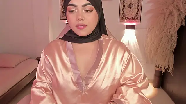 shayla 18 online show from April 29, 8:58 pm