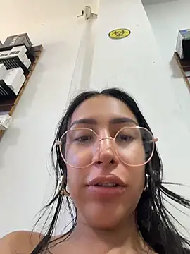  alabina  online show from May 4, 5:06 pm
