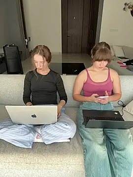 Nura n Sarah online show from July 10, 5:08 am