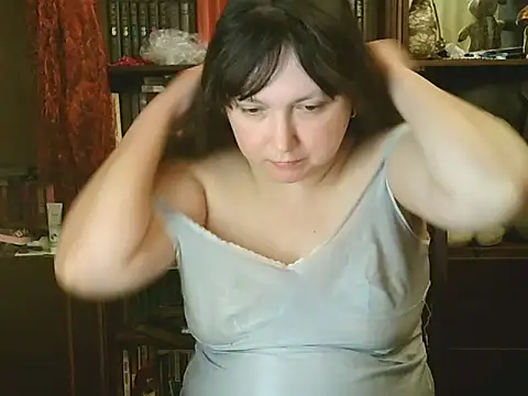 Snapshot of CarrieQPeach chatting on October 16, 7:49 pm CarrieQPeach online show from October 16, 7:49 pm