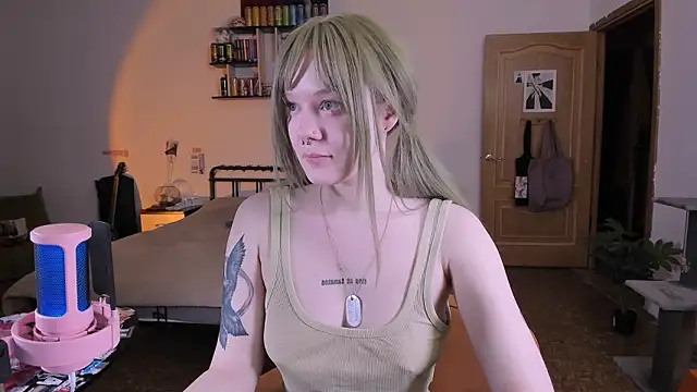 evathority online show from March 7, 4:58 pm