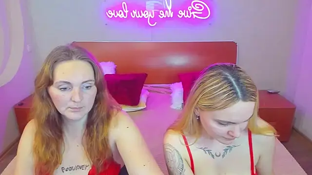 MagicEyess online show from December 14, 8:03 pm