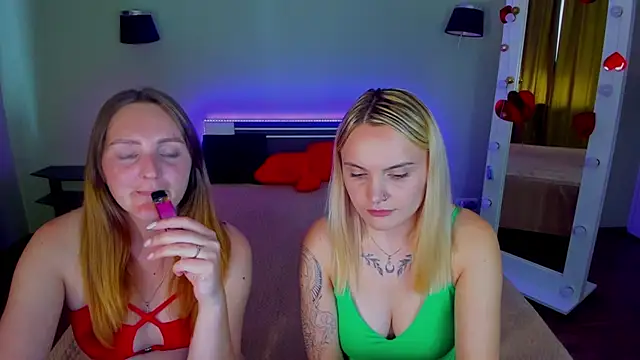 MagicEyess online show from July 30, 8:04 am