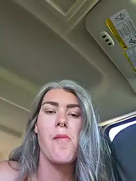 Lilmissvyx online show from July 7, 3:04 pm