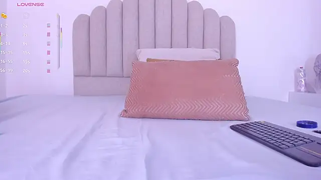 sarita duque online show from September 23, 12:03 pm