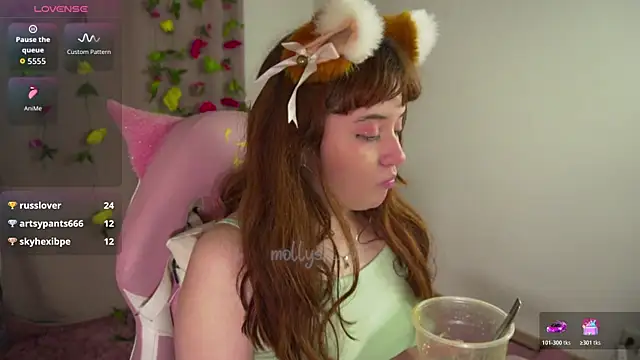 molly russell online show from November 14, 3:06 am