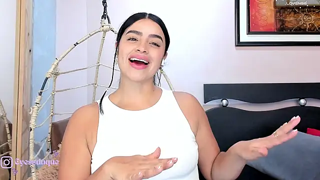 Paula Desousa online show from March 9, 7:39 pm