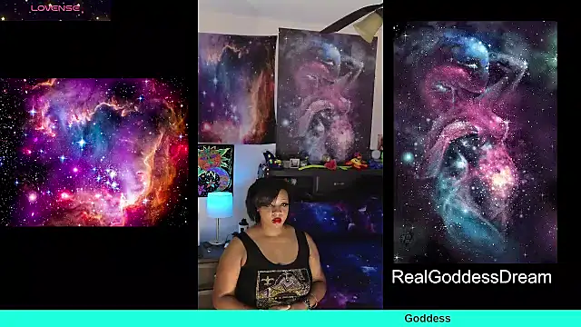 temptressbeauty24 online show from January 18, 2:41 am