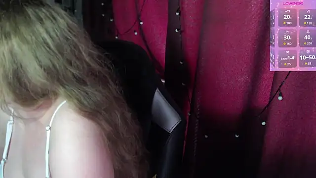 so cute777 online show from July 9, 7:33 am