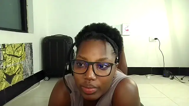 Ashaichious online show from November 9, 11:11 pm