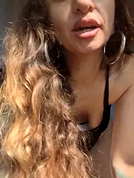 Snapshot of xgabyenlalunax chatting on September 22, 3:10 pm xgabyenlalunax online show from September 22, 3:10 pm