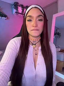 DaniDusan  online show from January 18, 9:11 pm