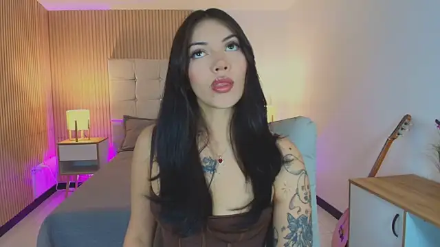 Baby Venuss online show from June 25, 3:28 am